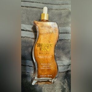 Ellen Tracy Shimmer Glow Body Oil 4.05 fl oz 120 ml